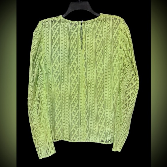 Endless Rose Lime Lace Top Size Small - Picture 2 of 4